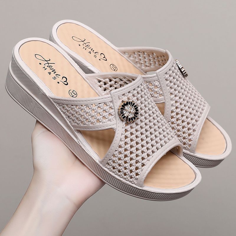 SLYDOVA - DAMSKIE KLAPKI DESIGNERSKIE W HURTOWYCH CENACH, SANDAŁY MOTHER SANDALS