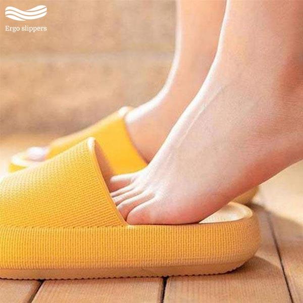 ERGOSLIPPERS® – MIĘKKIE ANTYPOŚLIZGOWE KLAPKI