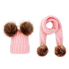 WYJĄTKOWO CIEPŁY KOMPLET: CZAPKA I SZALIK CUTEPOMPOM®